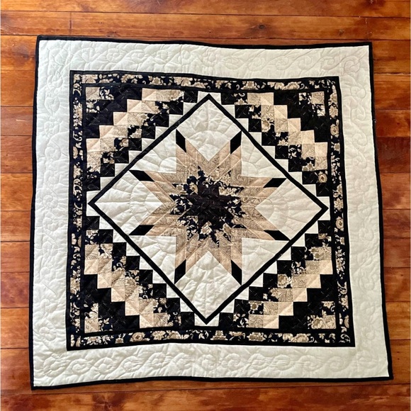 Other - Authentic handstitched Amish Quilt wall hanging